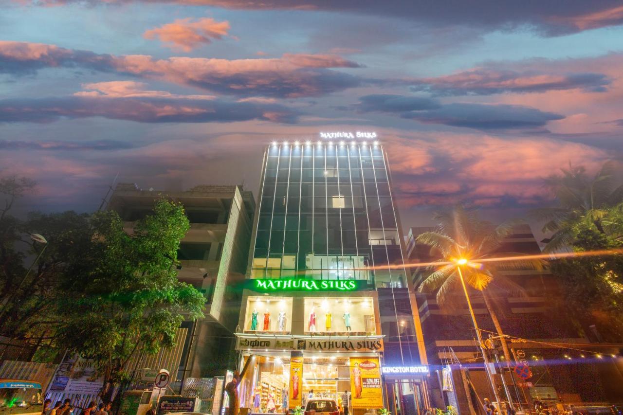 Kingston Hotel Bangalore Dış mekan fotoğraf