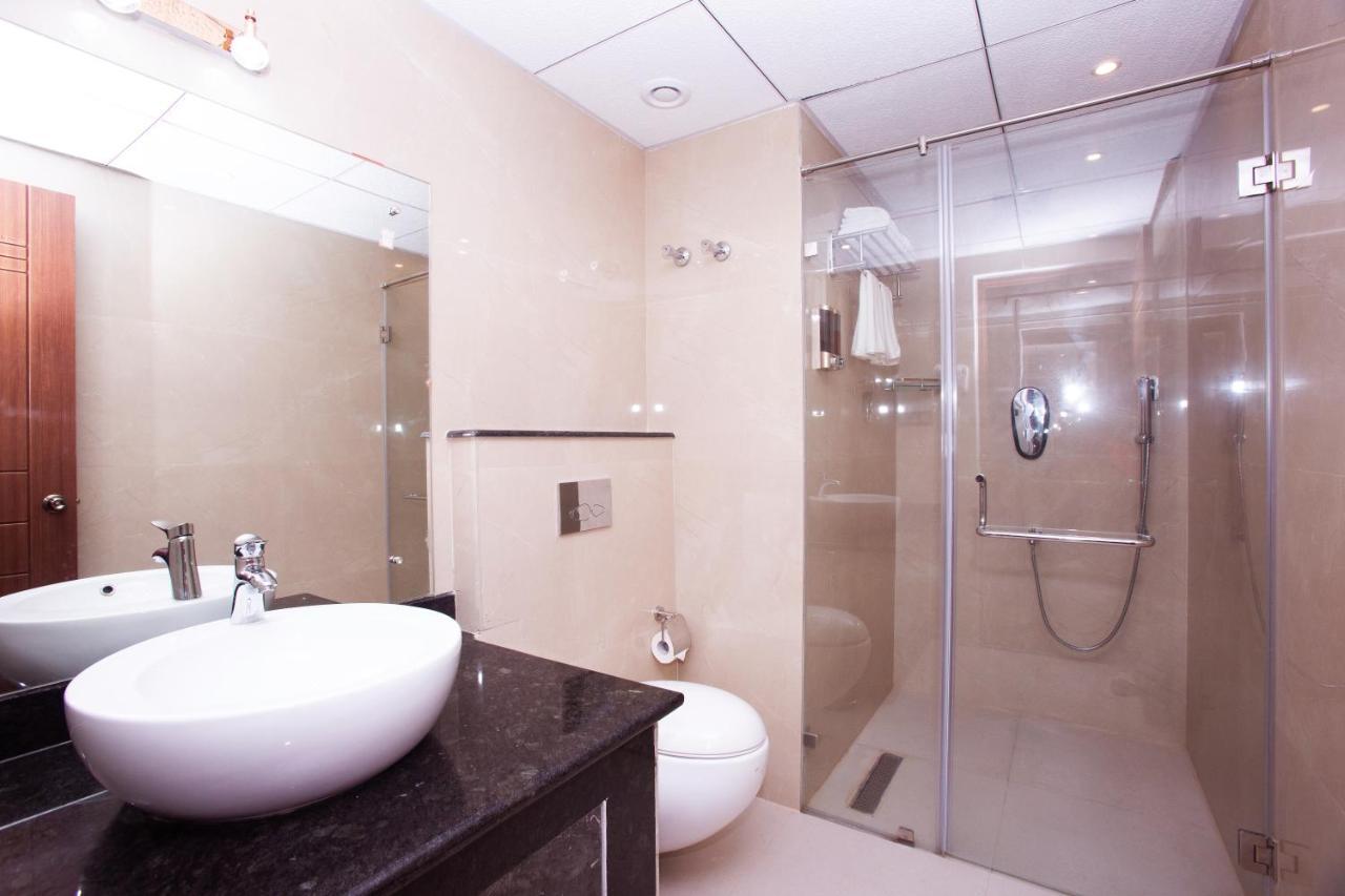 Kingston Hotel Bangalore Dış mekan fotoğraf