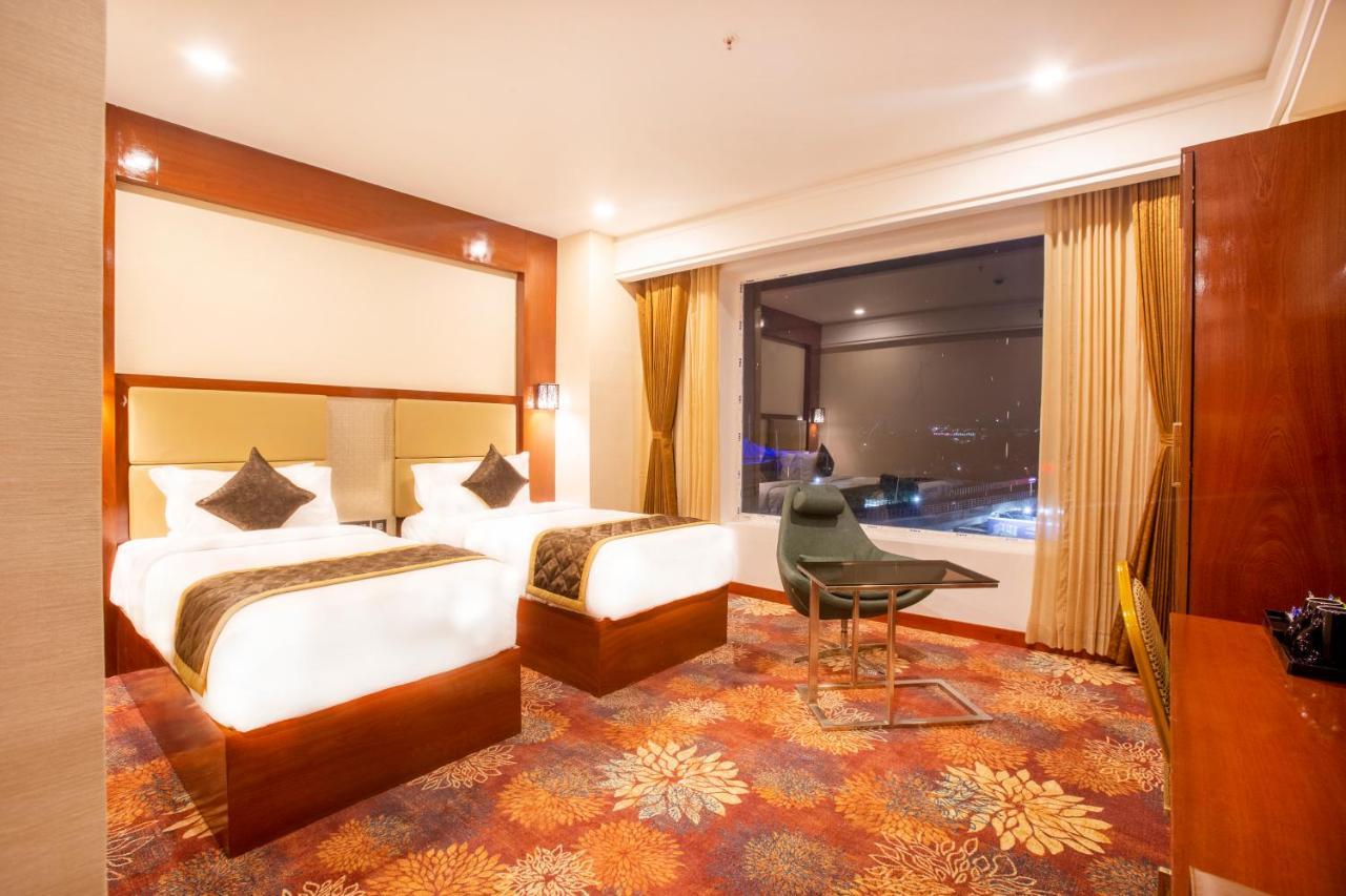 Kingston Hotel Bangalore Dış mekan fotoğraf