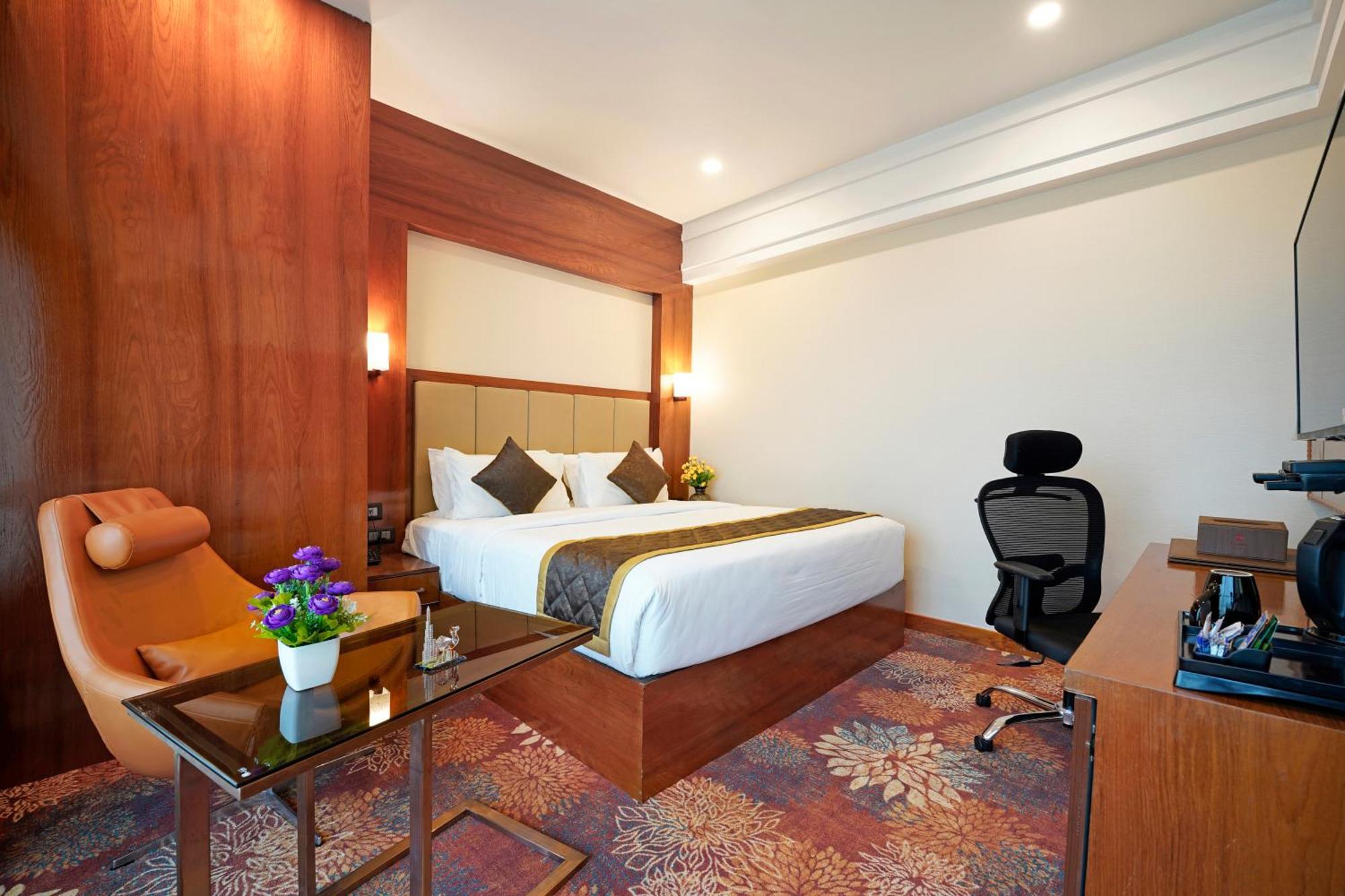Kingston Hotel Bangalore Dış mekan fotoğraf