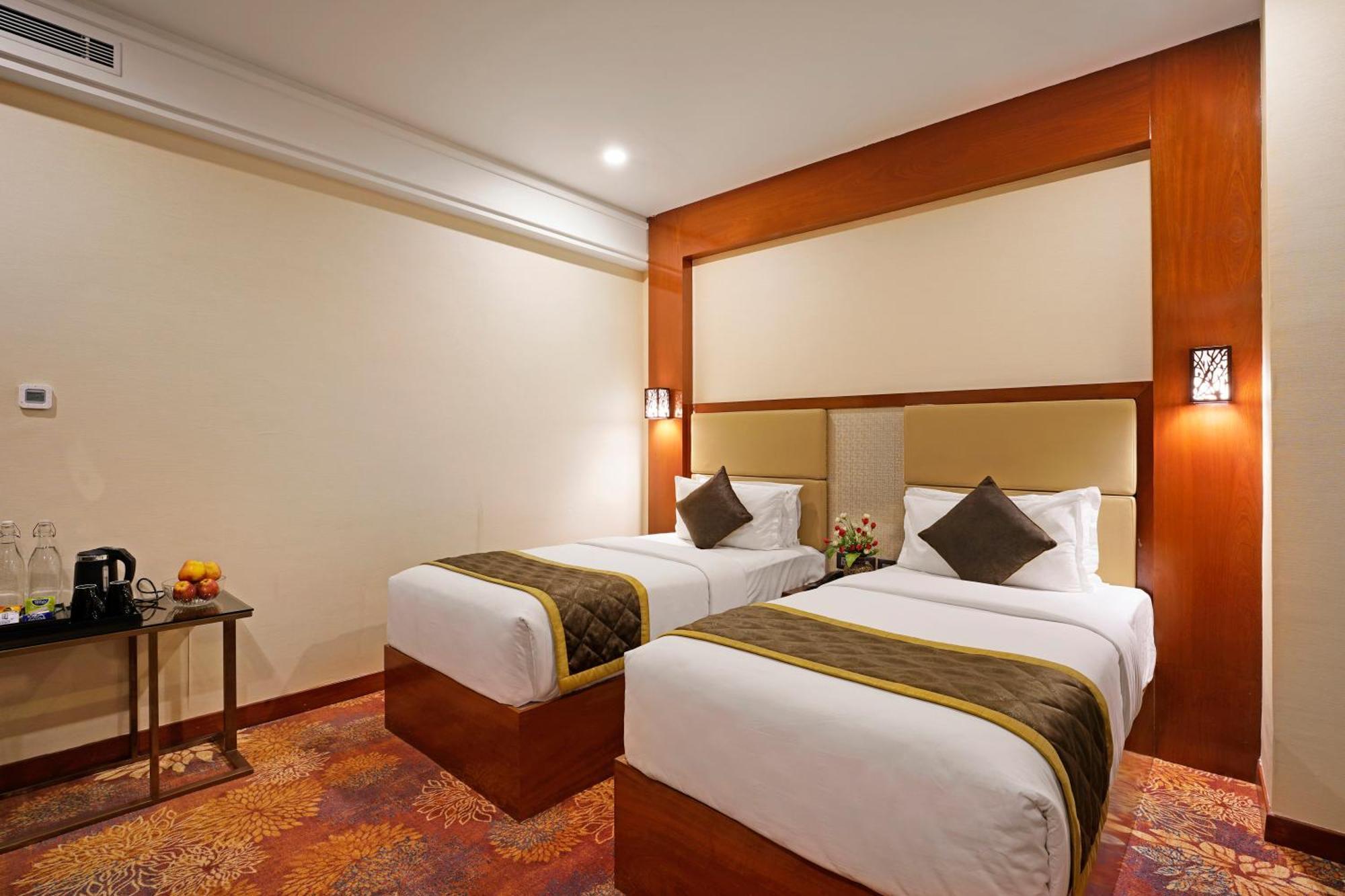 Kingston Hotel Bangalore Dış mekan fotoğraf